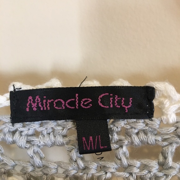 Miracle city crochet cardigan - Picture 5 of 7